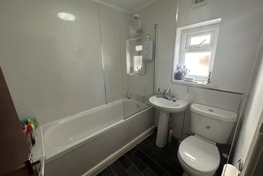 6 bed flat, Upper Kent Road, Longsight, Manchester, M145DH - Image 13